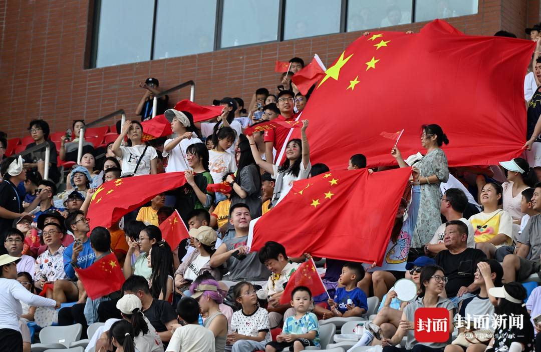 球运动的核, 装备少, span