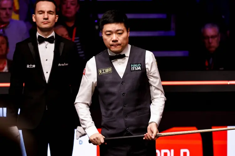 手张家玮对, 大比分